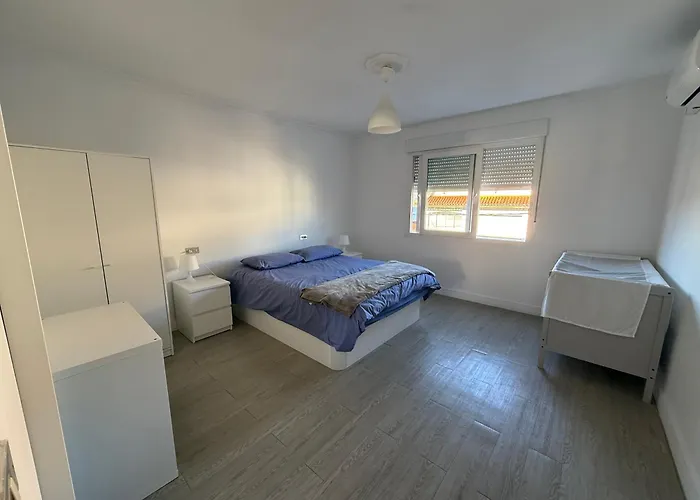Casa Vol - Piso 1 Con Balcon Ideal Camino Portugues Redondela
