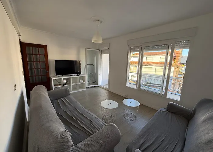 Casa Vol - Piso 1 Con Balcon Ideal Camino Portugues * Redondela